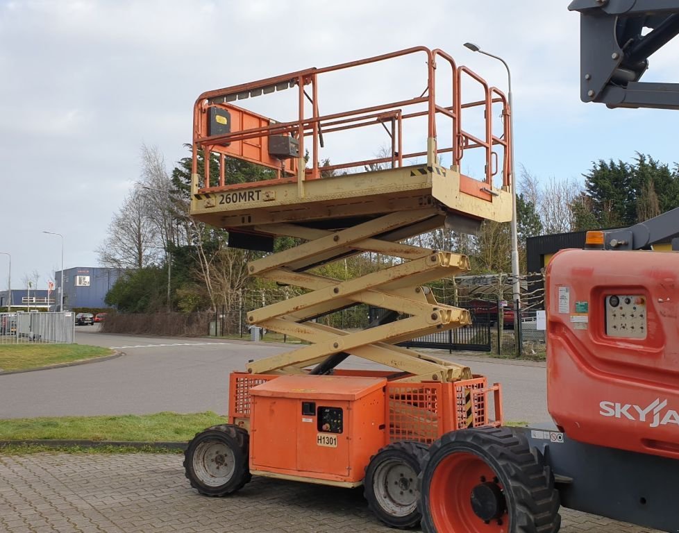 Teleskoparbeitsbühne del tipo JLG 260MRT 10 meter werkhoogte RT 4x4, Gebrauchtmaschine en Marrum (Imagen 2)