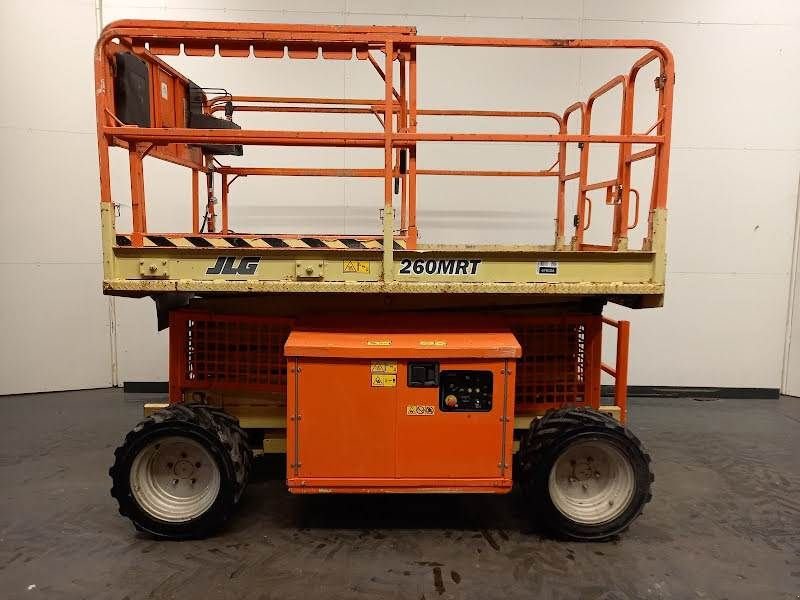 Teleskoparbeitsbühne du type JLG 260MRT, Gebrauchtmaschine en Waregem (Photo 1)