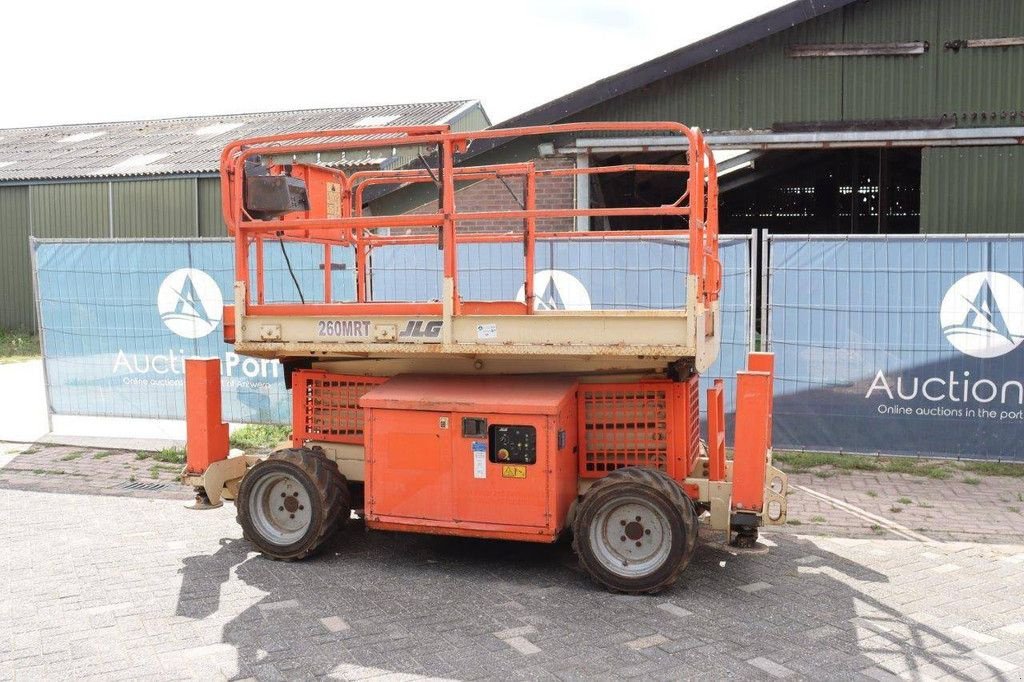 Teleskoparbeitsbühne du type JLG 260MRT, Gebrauchtmaschine en Antwerpen (Photo 3)