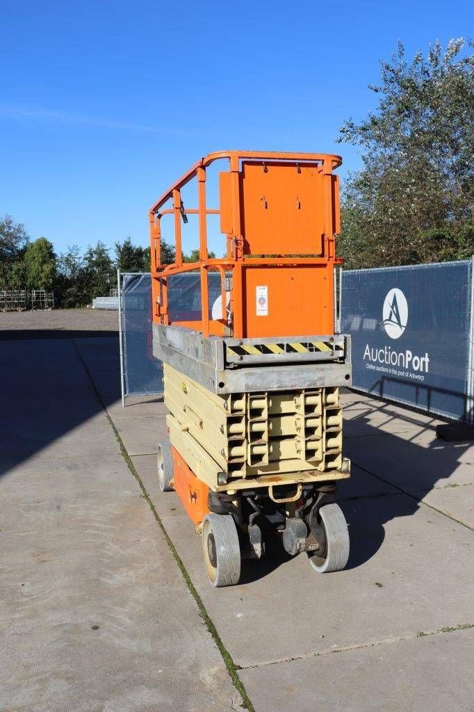 Teleskoparbeitsbühne от тип JLG 2630ES, Gebrauchtmaschine в Antwerpen (Снимка 4)