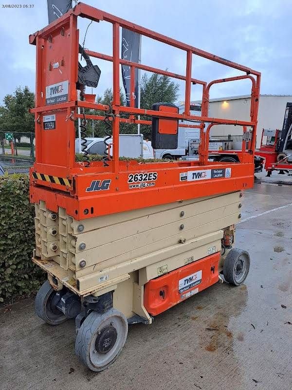 Teleskoparbeitsbühne des Typs JLG 2632ES, Gebrauchtmaschine in Waregem (Bild 2)