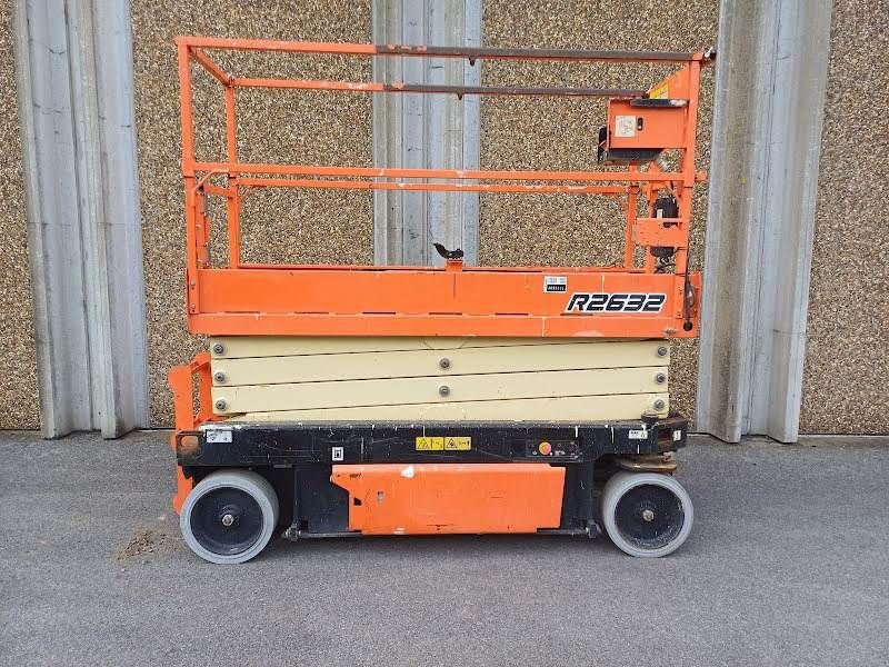 Teleskoparbeitsbühne du type JLG 2632R, Gebrauchtmaschine en Waregem