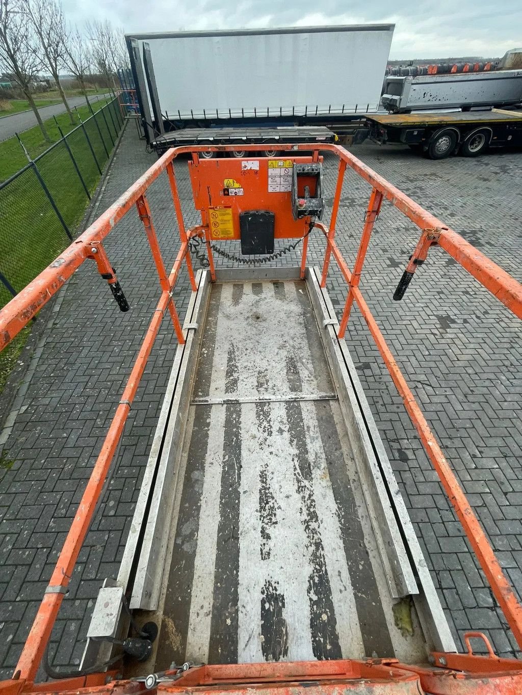 Teleskoparbeitsbühne van het type JLG 2646 ES 10 METER 450 KG, Gebrauchtmaschine in Marknesse (Foto 11)