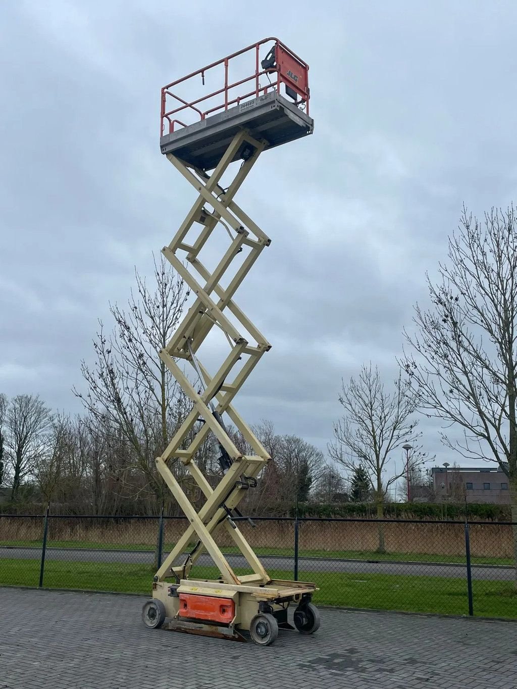 Teleskoparbeitsbühne van het type JLG 2646 ES 10 METER 450 KG, Gebrauchtmaschine in Marknesse (Foto 10)