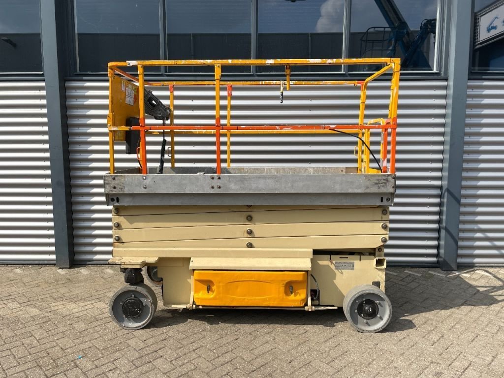 Teleskoparbeitsbühne van het type JLG 3246ES Hoogwerker Schaarhoogwerker EXPORT, Gebrauchtmaschine in Hedel (Foto 1)