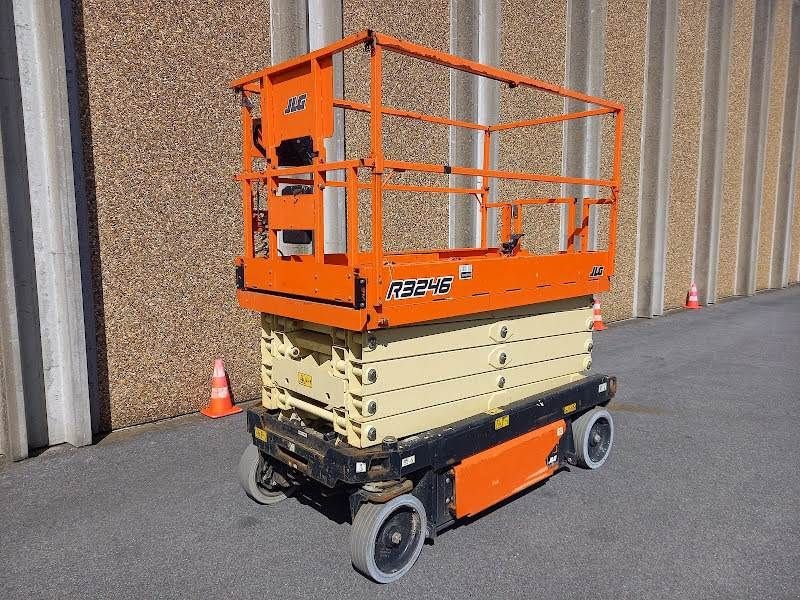 Teleskoparbeitsbühne tip JLG 3246R, Gebrauchtmaschine in Waregem (Poză 2)