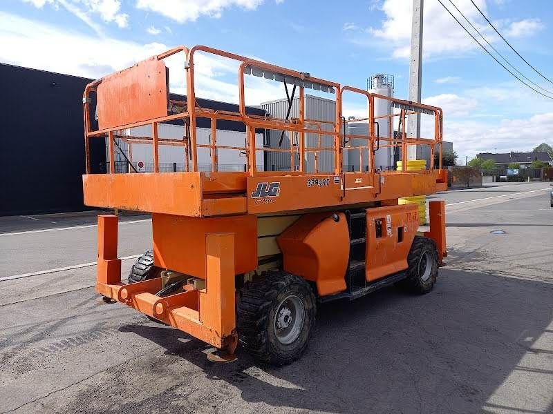 Teleskoparbeitsbühne du type JLG 3394RT, Gebrauchtmaschine en Waregem (Photo 1)