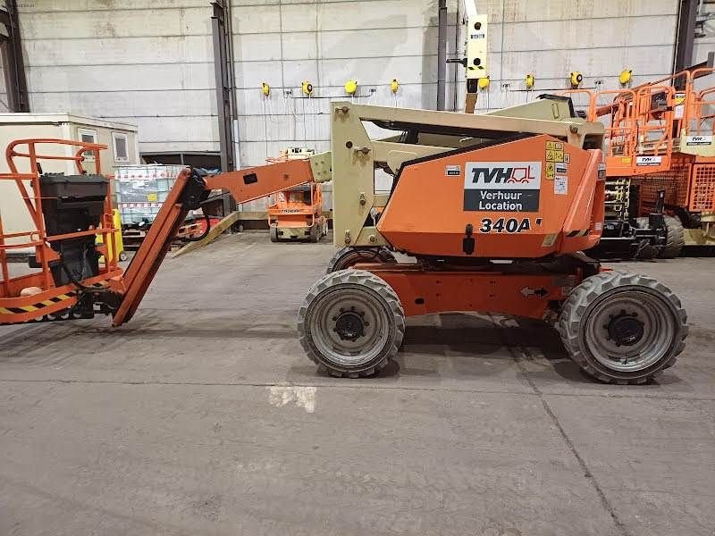 Teleskoparbeitsbühne van het type JLG 340AJ, Gebrauchtmaschine in Waregem (Foto 1)