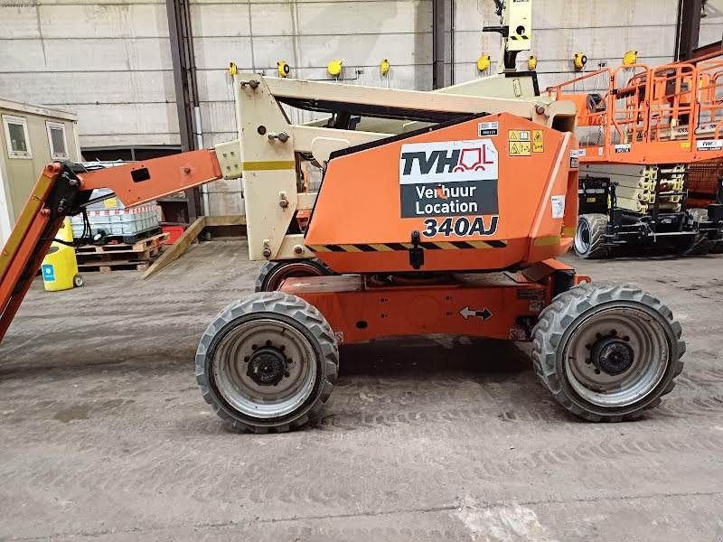 Teleskoparbeitsbühne des Typs JLG 340AJ, Gebrauchtmaschine in Waregem (Bild 1)