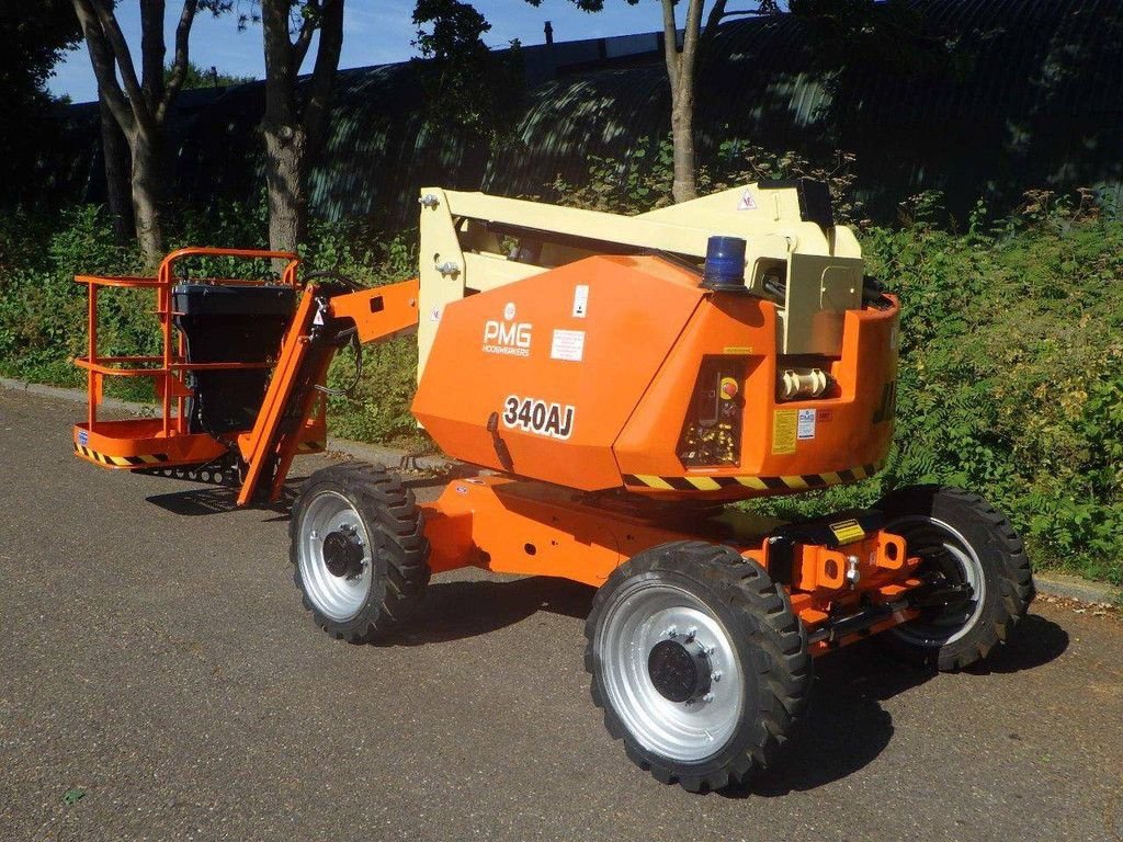 Teleskoparbeitsbühne of the type JLG 340AJ, Gebrauchtmaschine in Antwerpen (Picture 2)