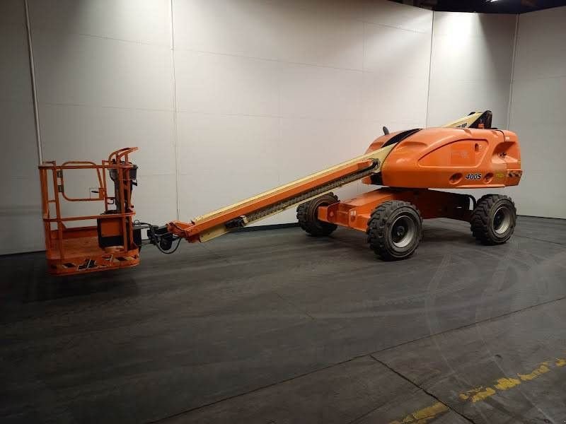 Teleskoparbeitsbühne van het type JLG 400S, Gebrauchtmaschine in Waregem (Foto 1)