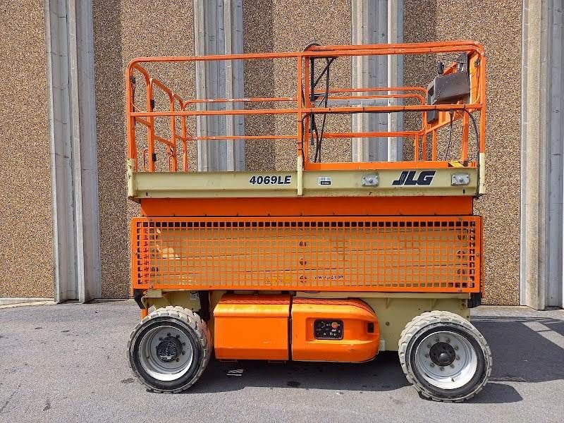 Teleskoparbeitsbühne del tipo JLG 4069LE, Gebrauchtmaschine en Waregem (Imagen 3)