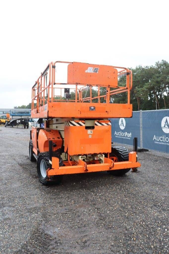 Teleskoparbeitsbühne du type JLG 4394RT, Gebrauchtmaschine en Antwerpen (Photo 4)