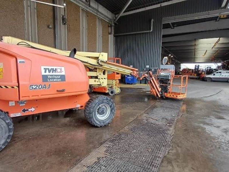 Teleskoparbeitsbühne del tipo JLG 520AJ, Gebrauchtmaschine en Waregem (Imagen 1)