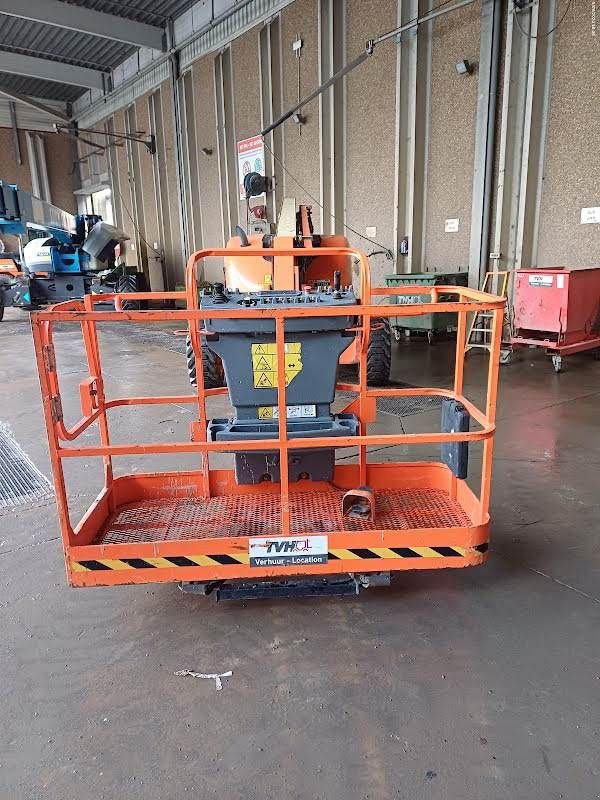 Teleskoparbeitsbühne от тип JLG 600AJ, Gebrauchtmaschine в Waregem (Снимка 4)