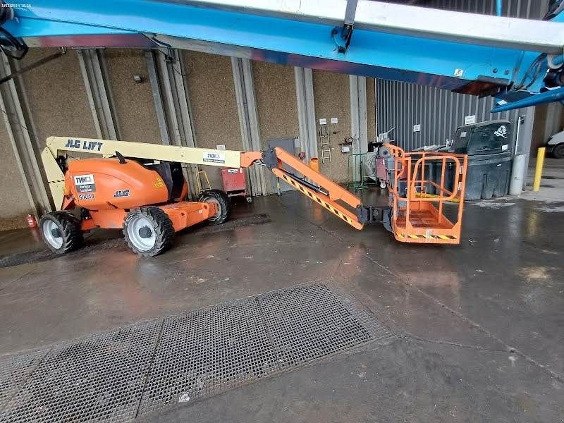 Teleskoparbeitsbühne del tipo JLG 600AJ, Gebrauchtmaschine en Waregem (Imagen 1)