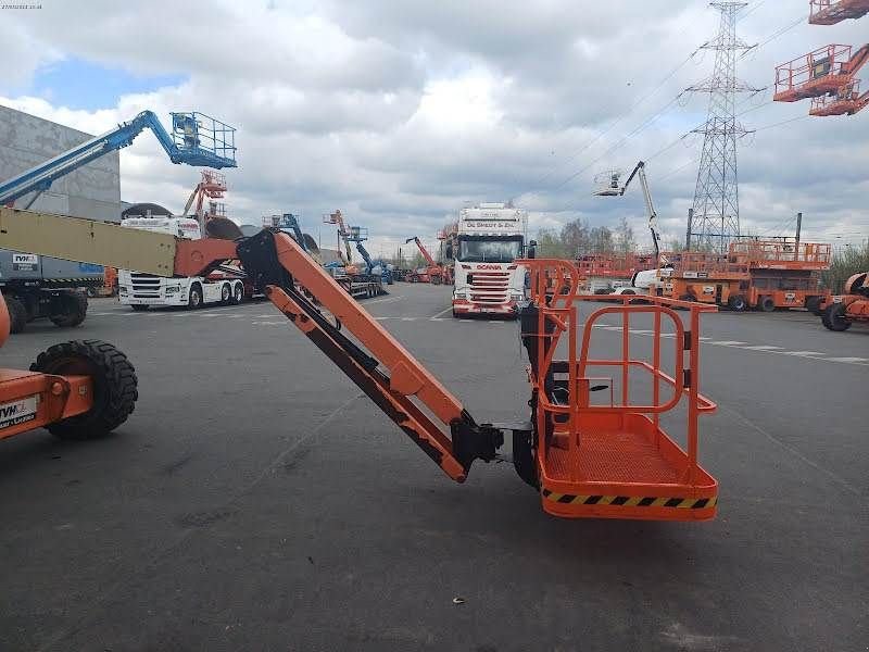 Teleskoparbeitsbühne van het type JLG 600AJ, Gebrauchtmaschine in Waregem (Foto 8)