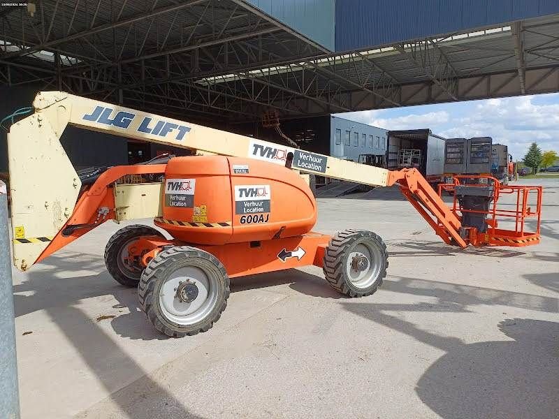 Teleskoparbeitsbühne tip JLG 600AJ, Gebrauchtmaschine in Waregem (Poză 1)