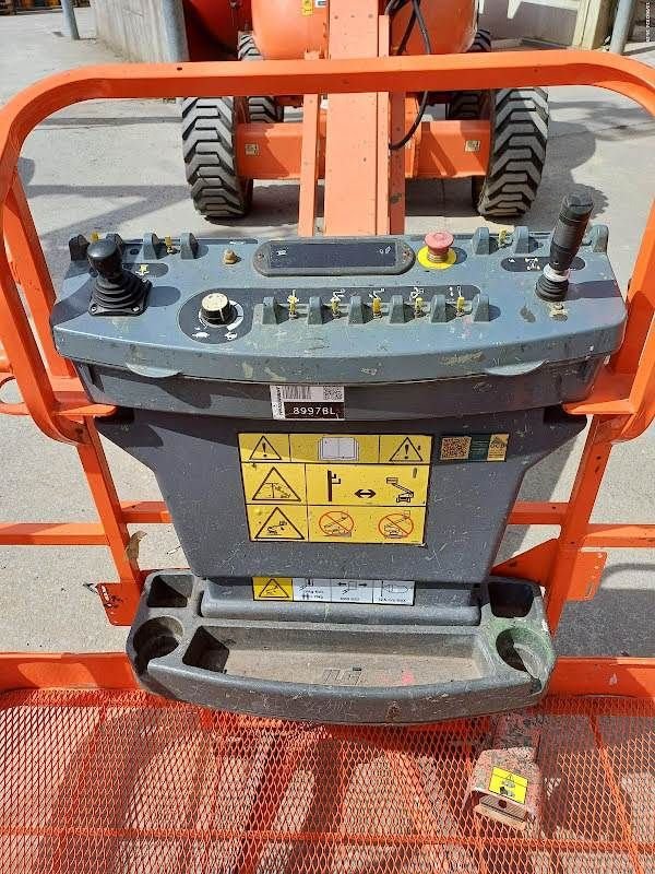 Teleskoparbeitsbühne tip JLG 600AJ, Gebrauchtmaschine in Waregem (Poză 7)