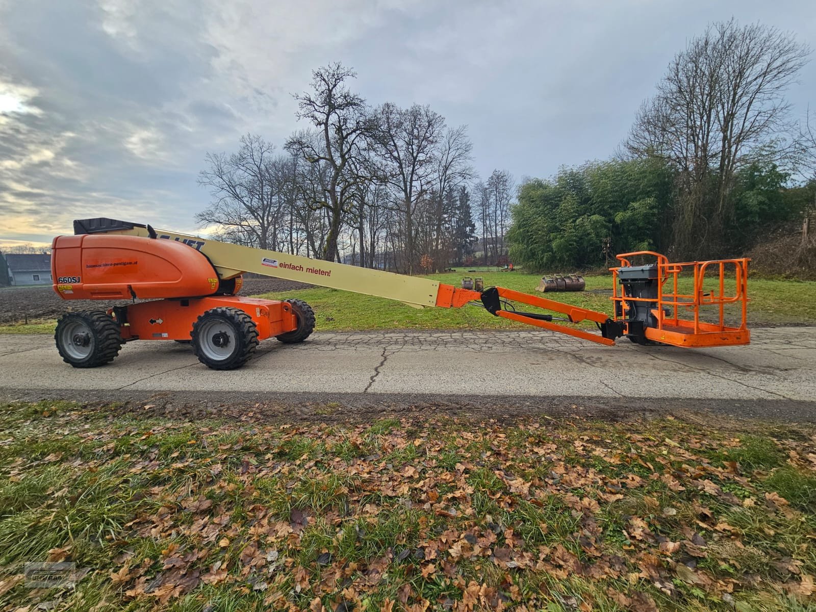 Teleskoparbeitsbühne del tipo JLG 660 SJ, Gebrauchtmaschine In Deutsch - Goritz (Immagine 2)