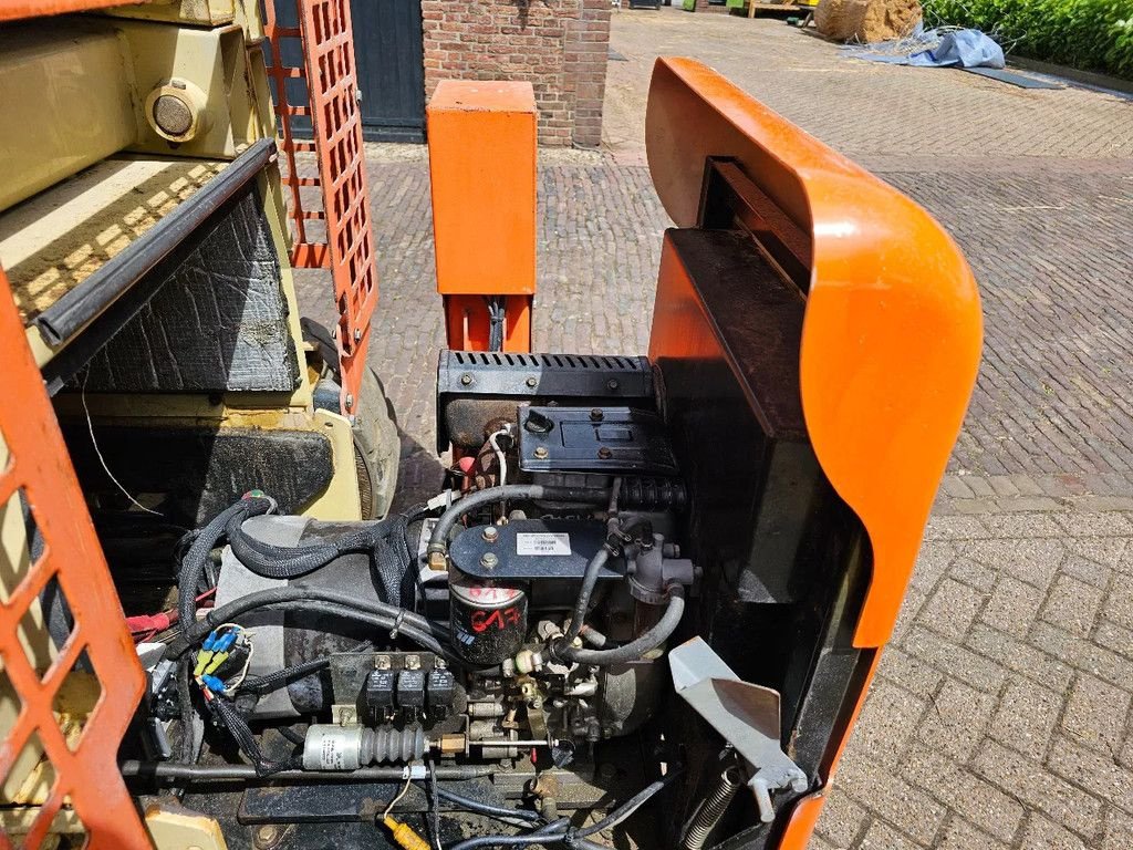 Teleskoparbeitsbühne van het type JLG 675 uur 14 m schaarlift hoogwerker bi energie 4 wd, Gebrauchtmaschine in Scherpenzeel (Foto 10)