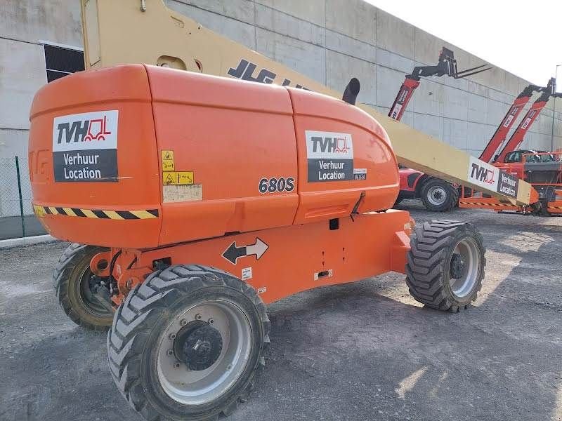 Teleskoparbeitsbühne tip JLG 680S, Gebrauchtmaschine in Waregem (Poză 2)