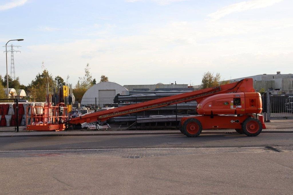 Teleskoparbeitsbühne des Typs JLG 680S, Gebrauchtmaschine in Antwerpen (Bild 2)