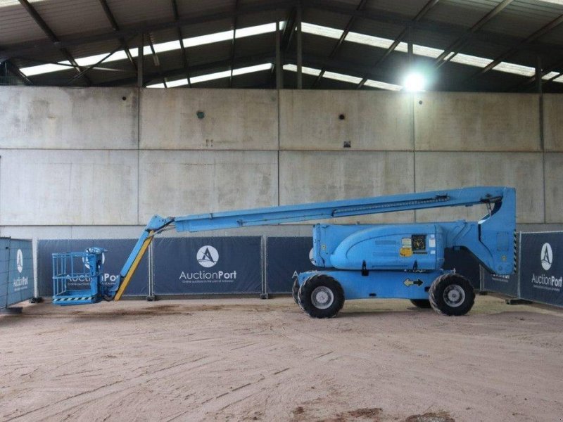 Teleskoparbeitsbühne van het type JLG 800A, Gebrauchtmaschine in Antwerpen (Foto 1)