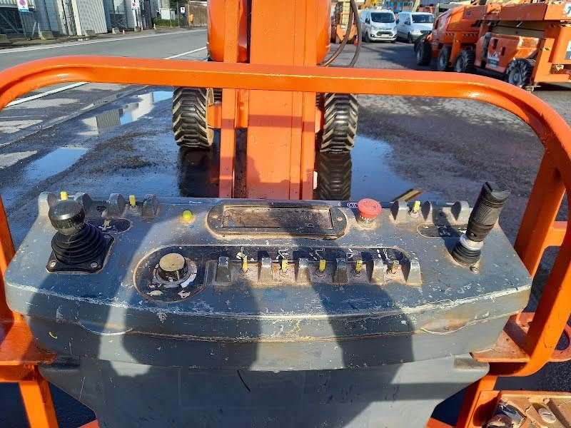 Teleskoparbeitsbühne tip JLG 800AJ, Gebrauchtmaschine in Waregem (Poză 9)