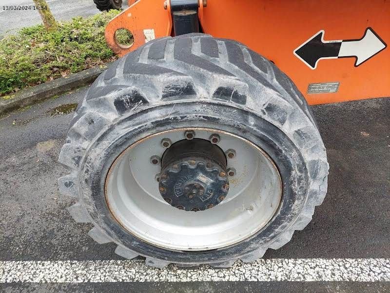 Teleskoparbeitsbühne van het type JLG 800AJ, Gebrauchtmaschine in Waregem (Foto 11)