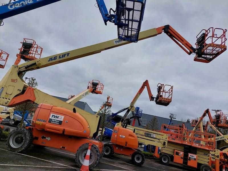 Teleskoparbeitsbühne du type JLG 800AJ, Gebrauchtmaschine en Waregem (Photo 1)