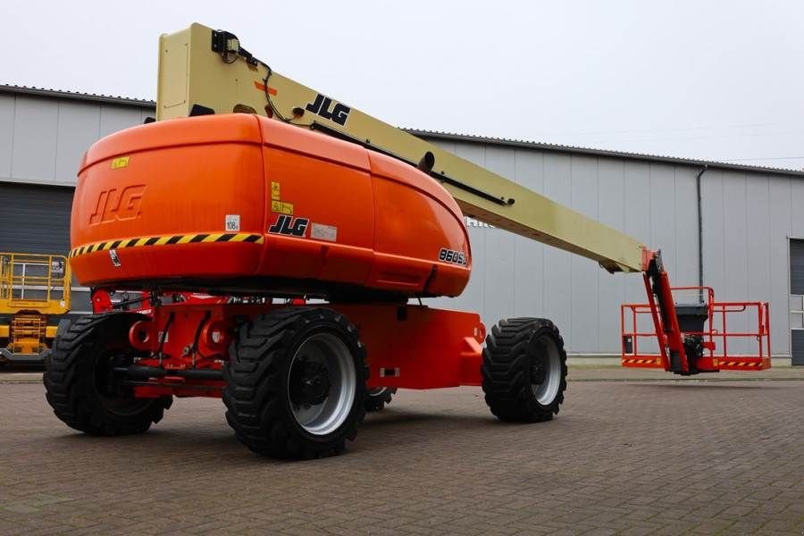 Teleskoparbeitsbühne van het type JLG 860SJ Valid Inspection, Diesel, 4x4 Drive, 28.2m W, Gebrauchtmaschine in Groenlo (Foto 10)