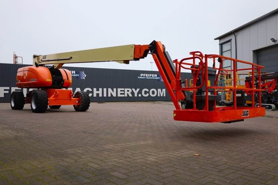 Teleskoparbeitsbühne van het type JLG 860SJ Valid Inspection, Diesel, 4x4 Drive, 28.2m W, Gebrauchtmaschine in Groenlo (Foto 9)