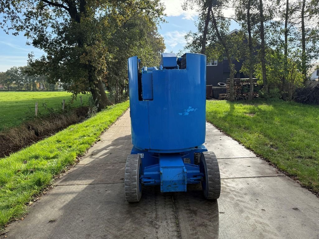 Teleskoparbeitsbühne du type JLG E300AJP, Gebrauchtmaschine en Lunteren (Photo 7)