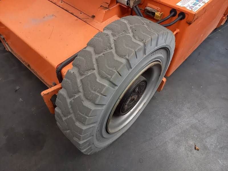 Teleskoparbeitsbühne del tipo JLG E300AJP, Gebrauchtmaschine In Waregem (Immagine 11)