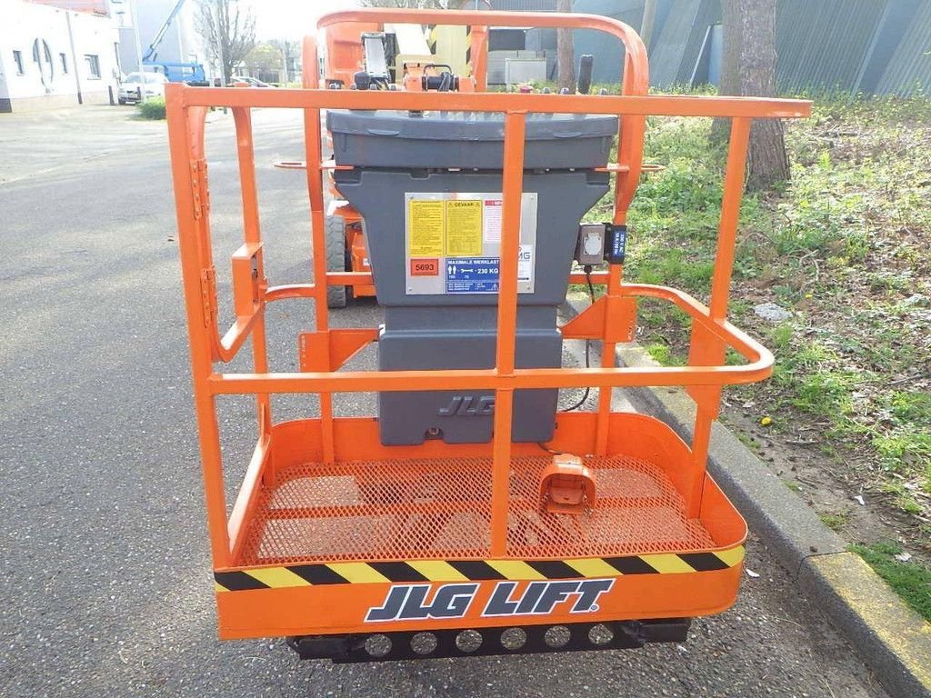 Teleskoparbeitsbühne des Typs JLG E300AJP, Gebrauchtmaschine in Antwerpen (Bild 11)