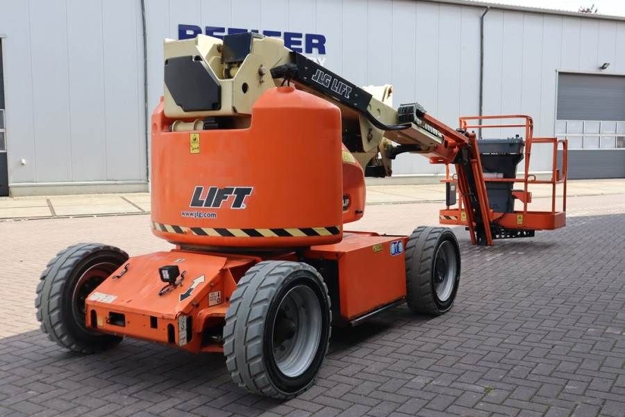 Teleskoparbeitsbühne van het type JLG E400AJP Electric, 14,2m Working Height, 7.5m Reach, Gebrauchtmaschine in Groenlo (Foto 2)