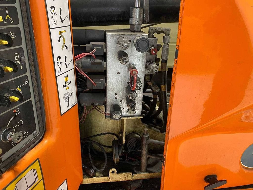 Teleskoparbeitsbühne of the type JLG E400AJPH, Gebrauchtmaschine in Antwerpen (Picture 7)