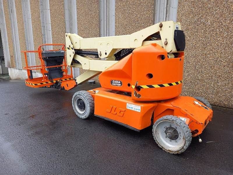 Teleskoparbeitsbühne des Typs JLG E400AN, Gebrauchtmaschine in Waregem (Bild 2)