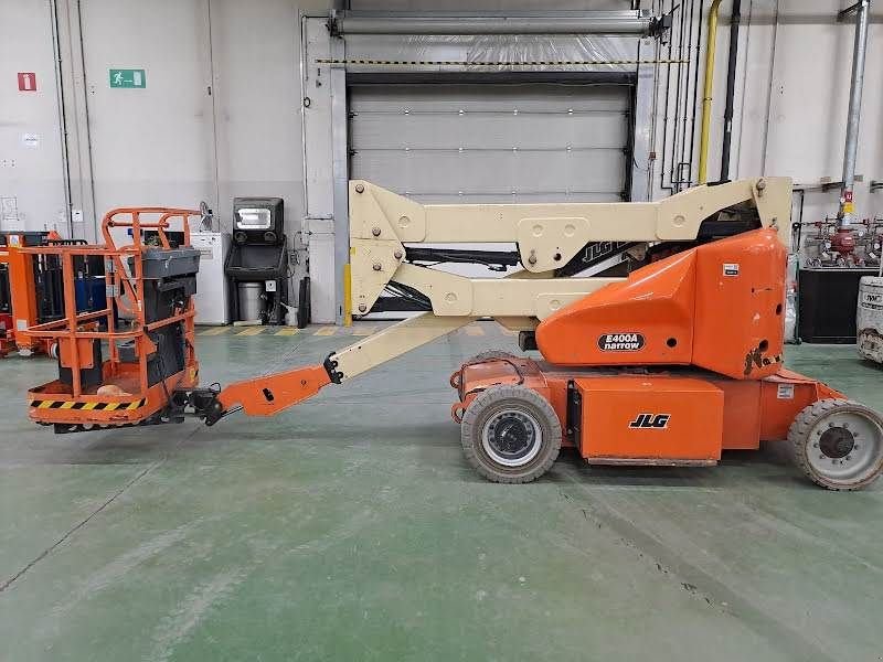 Teleskoparbeitsbühne du type JLG E400AN, Gebrauchtmaschine en Waregem (Photo 2)