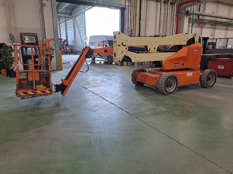 Teleskoparbeitsbühne del tipo JLG E450AJ, Gebrauchtmaschine en Waregem (Imagen 1)