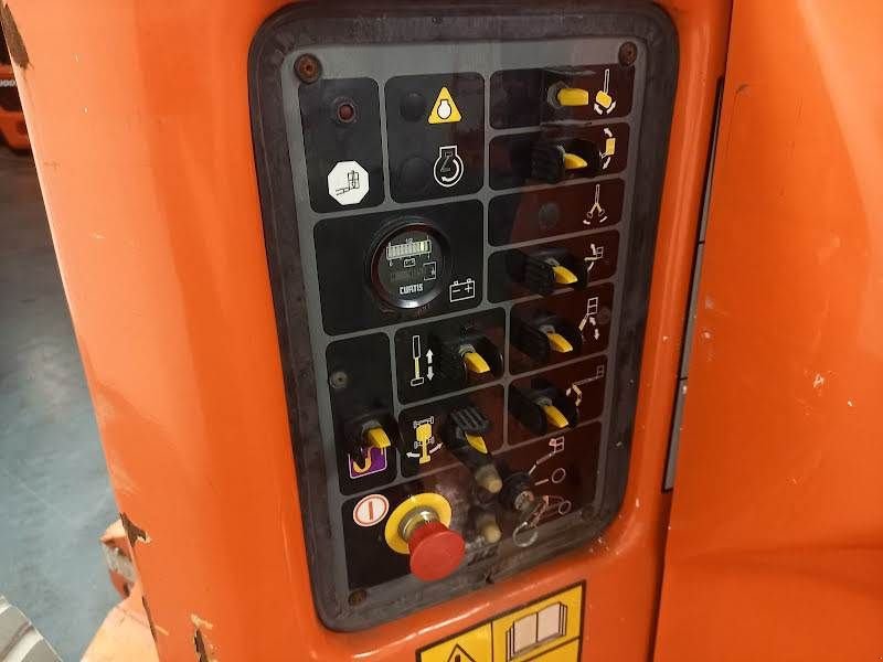 Teleskoparbeitsbühne des Typs JLG E450AJ, Gebrauchtmaschine in Waregem (Bild 5)