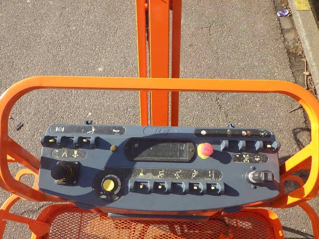 Teleskoparbeitsbühne des Typs JLG E450AJ, Gebrauchtmaschine in Antwerpen (Bild 7)