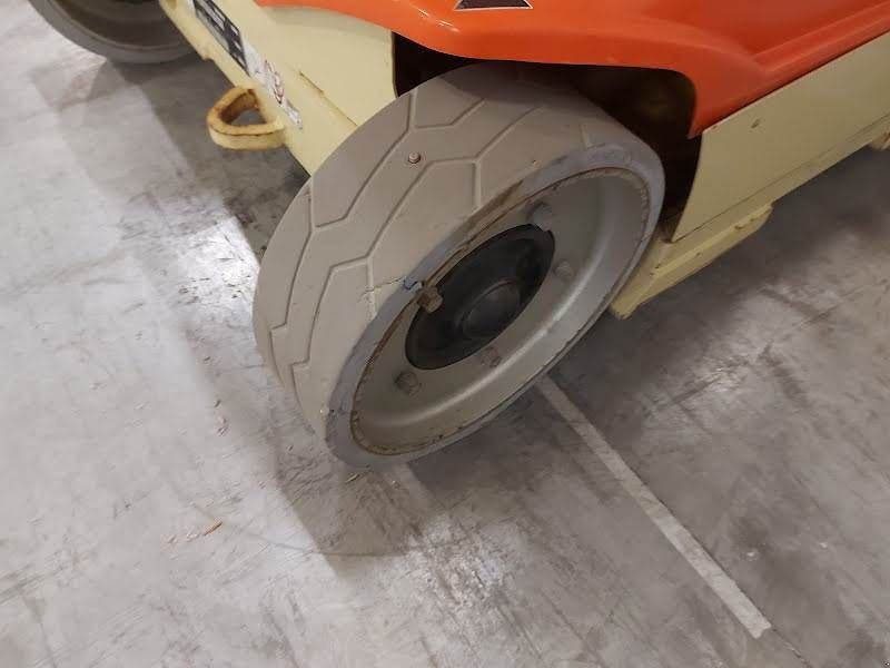 Teleskoparbeitsbühne del tipo JLG TOUCAN 10E-L, Gebrauchtmaschine en Waregem (Imagen 11)