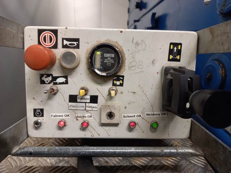 Teleskoparbeitsbühne del tipo Liftlux SL172-18 E 2WD, Gebrauchtmaschine en Waregem (Imagen 5)