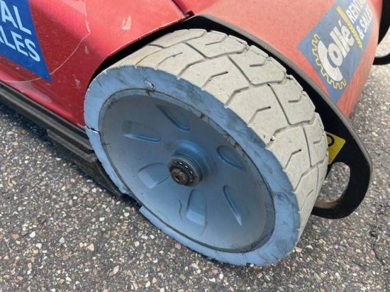 Teleskoparbeitsbühne van het type Manitou 100 VJR, Gebrauchtmaschine in Sittard (Foto 7)