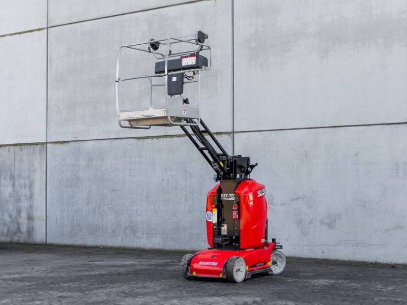 Teleskoparbeitsbühne del tipo Manitou 100 VJR, Gebrauchtmaschine In Moerbeke