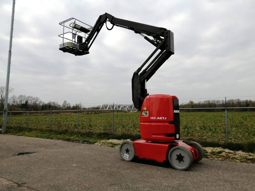 Teleskoparbeitsbühne van het type Manitou 120 AETJ, Gebrauchtmaschine in Sittard (Foto 9)