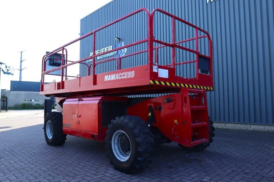 Teleskoparbeitsbühne Türe ait Manitou 150TP Diesel, 4x4 Drive and 4-Wheel Steering, 15m, Gebrauchtmaschine içinde Groenlo (resim 10)