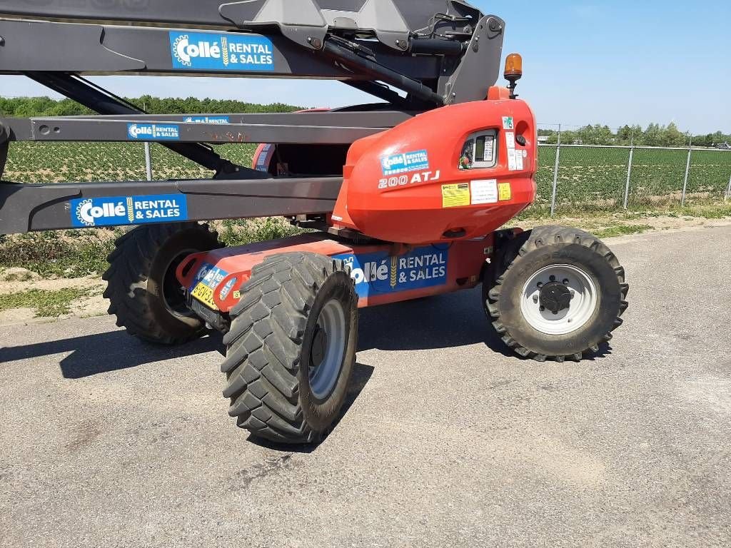 Teleskoparbeitsbühne van het type Manitou 200 ATJ 4x4x4, Gebrauchtmaschine in Sittard (Foto 9)